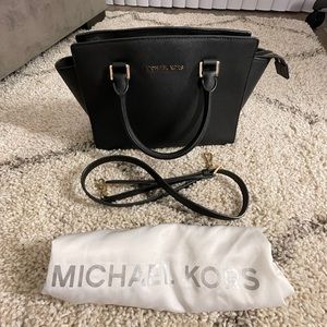 Michael Kors Black Selma Bag - Medium